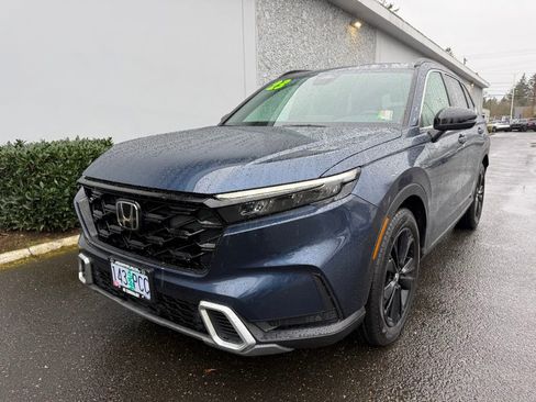 Used 2023 Honda CR-V Sport Touring image 3
