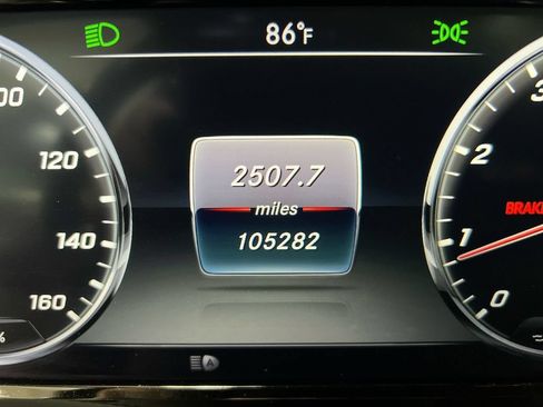 Used 2016 Mercedes-Benz S 550 Sedan image 13