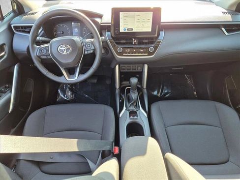 Certified 2024 Toyota Corolla Cross LE FWD image 16