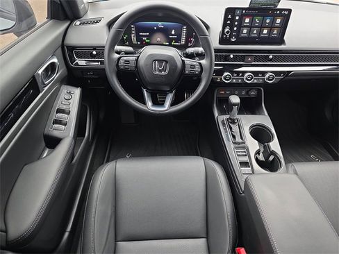 Certified 2025 Honda Civic Sport Touring image 14