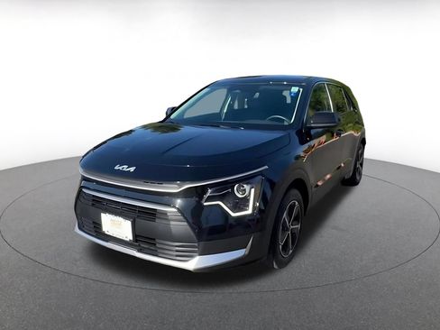 Used 2026 Kia Niro LX FWD image 7