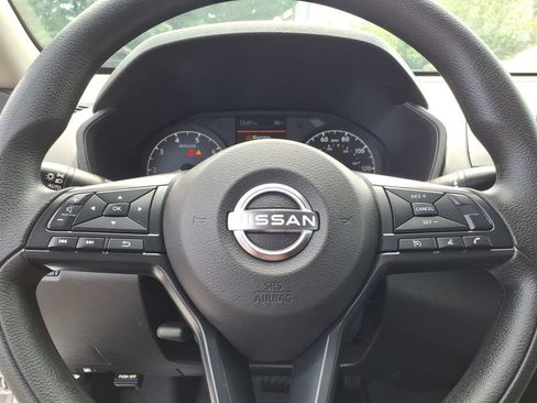 Used 2025 Nissan Altima 2.5 S FWD image 5