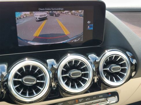 Used 2023 Mercedes-Benz GLA 250 image 34