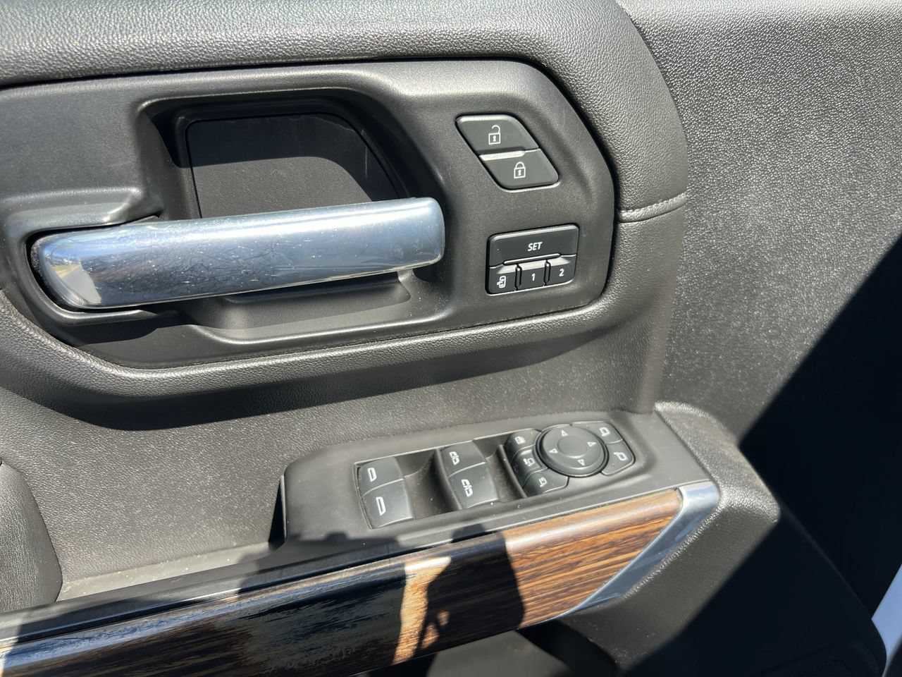 Used 2021 Chevrolet Silverado 3500 High Country AWD/4WD image 15