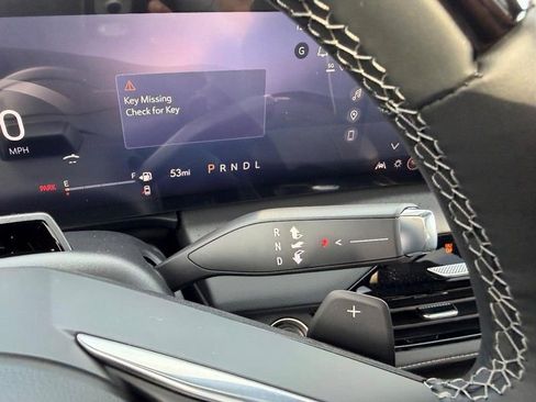 New 2026 Buick Enclave Avenir w/ Super Cruise Package image 17