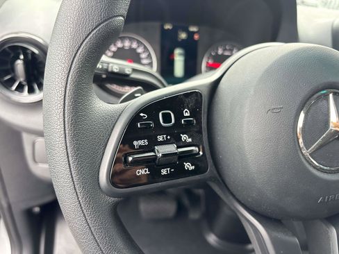 Used 2024 Mercedes-Benz Sprinter 2500 image 16