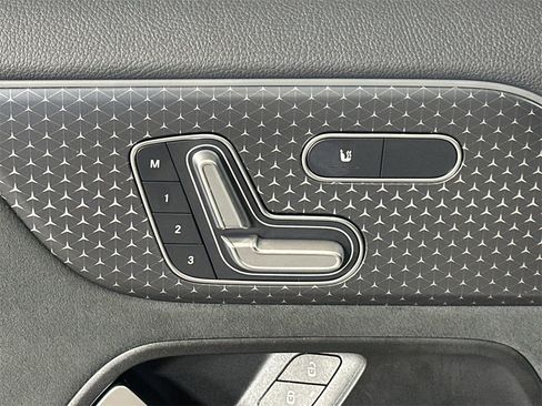 Certified 2025 Mercedes-Benz GLA 35 AMG 4MATIC image 11