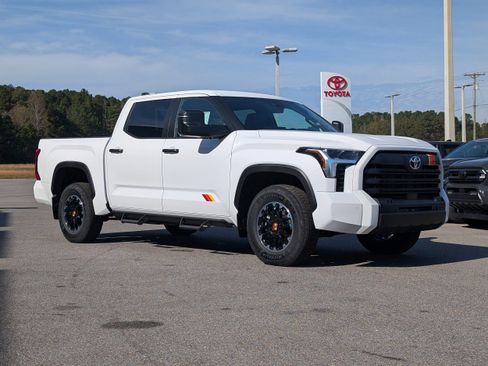 New 2026 Toyota Tundra 4x4 CrewMax image 7