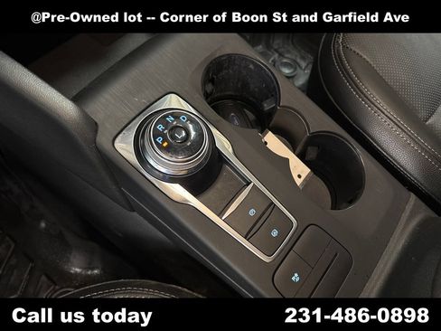Used 2020 Ford Escape SE Sport FWD image 25