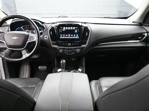 Used 2019 Chevrolet Traverse Premier w/ Redline Edition AWD/4WD image 13