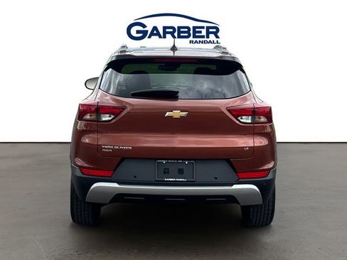 Used 2021 Chevrolet TrailBlazer LT w/ Convenience Package AWD/4WD image 4