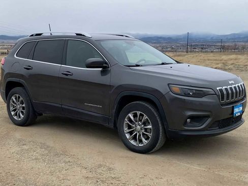 Used 2020 Jeep Cherokee Latitude Lux w/ Quick Order Package 26H Lux image 2
