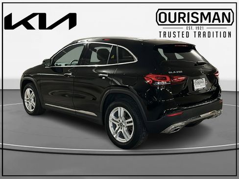 Used 2023 Mercedes-Benz GLA 250 4MATIC image 3