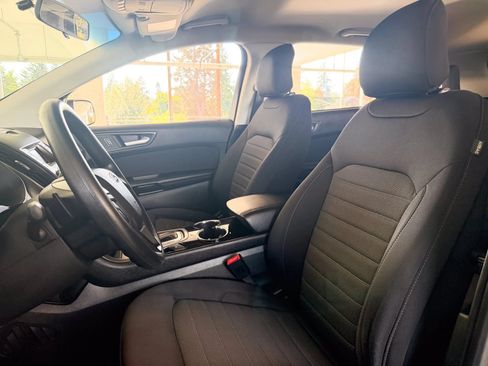 Used 2018 Ford Edge SE AWD/4WD image 17