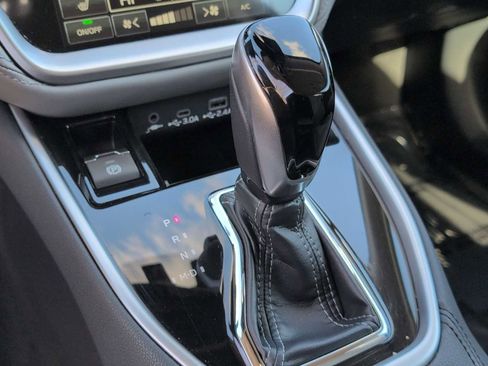 Certified 2024 Subaru Outback Premium w/ Popular Package #1A image 30