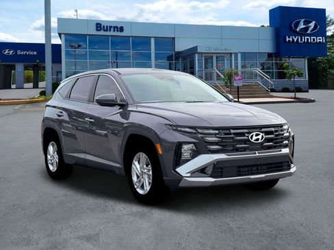 New 2026 Hyundai Tucson SE image 11