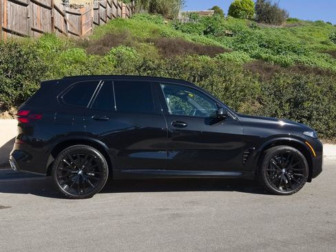 Used 2024 BMW X5 sDrive40i w/ M Sport Package image 3