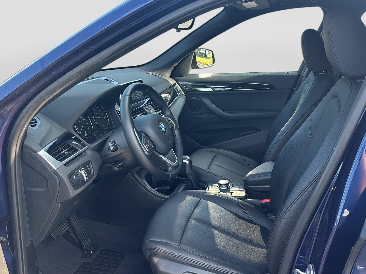 Used 2019 BMW X1 sDrive28i w/ Convenience Package FWD image 19