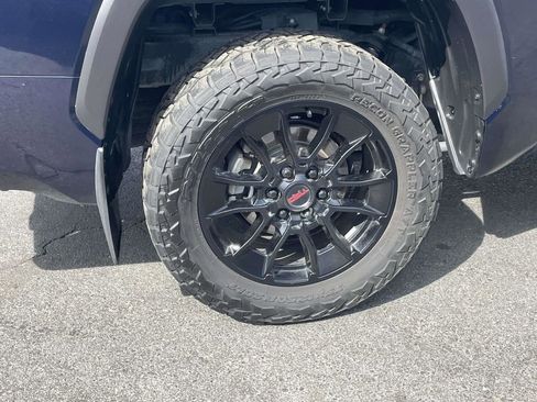 Used 2023 Toyota Tundra SR5 w/ SR5 Convenience Package RWD image 9