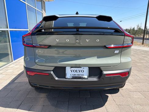 Used 2023 Volvo C40 P8 Recharge Ultimate w/ Protection Package Premier AWD/4WD image 6