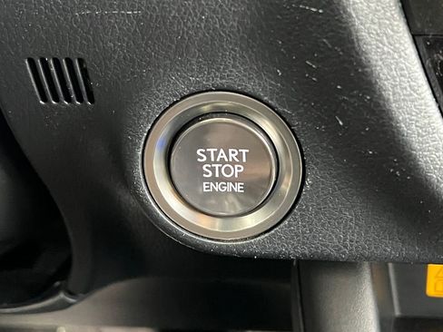 Used 2022 Lexus RX 350L Premium image 29