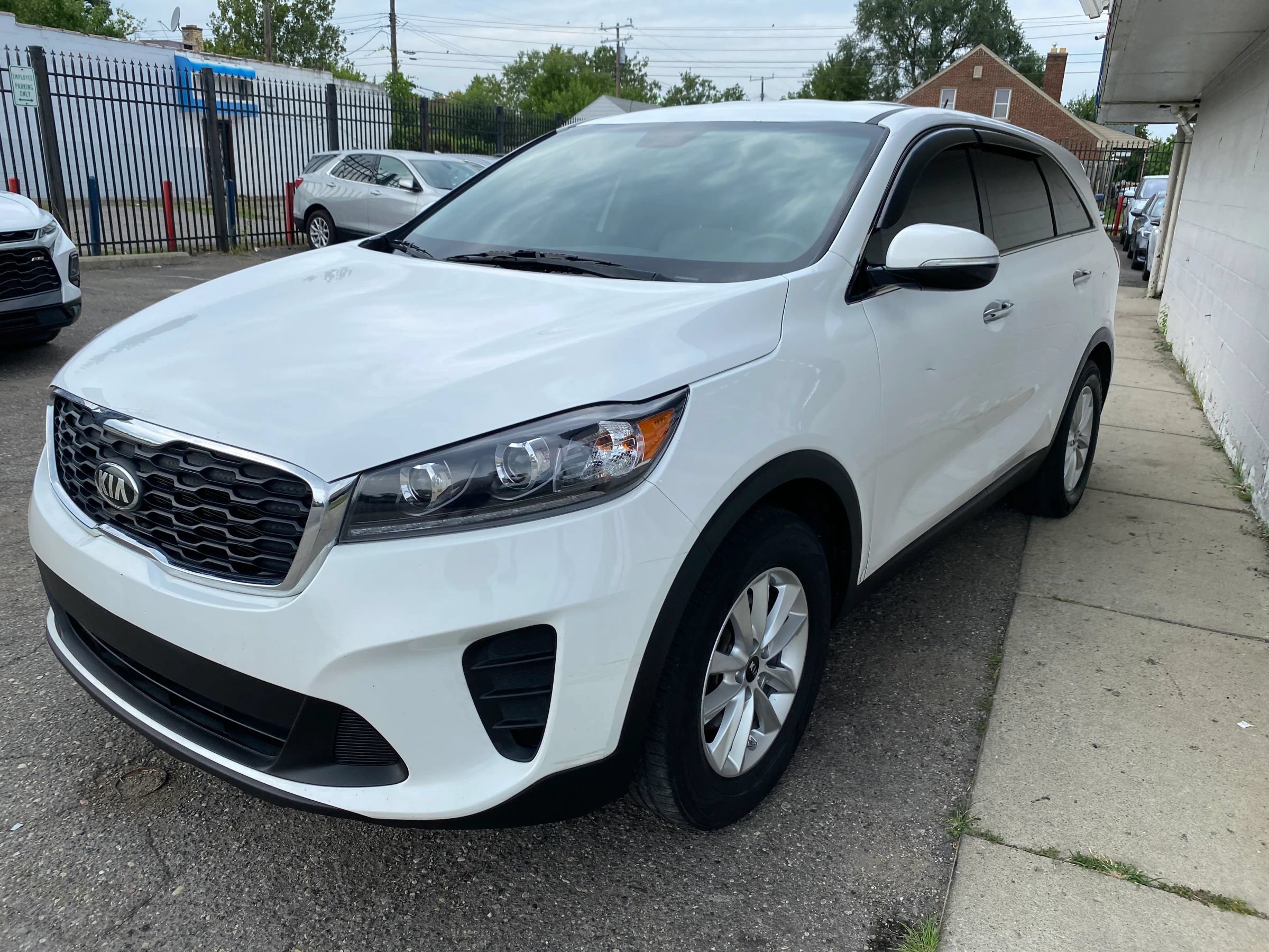 Used 2019 Kia Sorento FWD V6 image 6