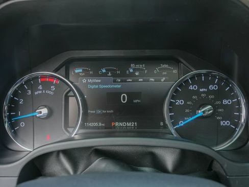 Used 2018 Ford F250 Lariat w/ Chrome Package AWD/4WD image 45