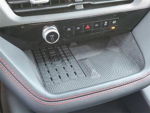 Used 2025 Ford Explorer ST w/ Sun And Sound Package image 10