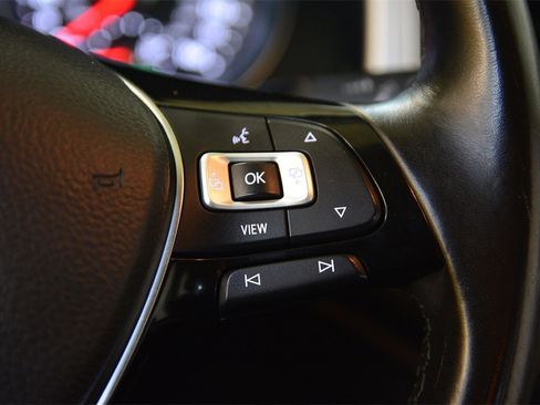 Used 2019 Volkswagen Atlas SE image 18