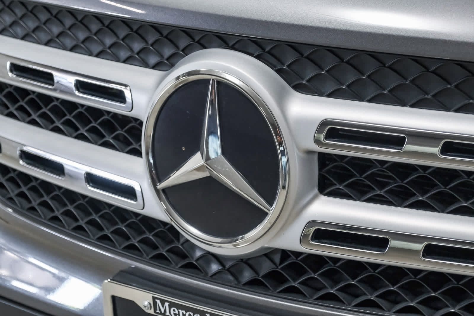 Used 2022 Mercedes-Benz GLB 250 image 13