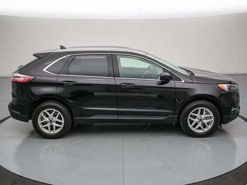 Certified 2024 Ford Edge SEL w/ Convenience Package AWD/4WD image 3