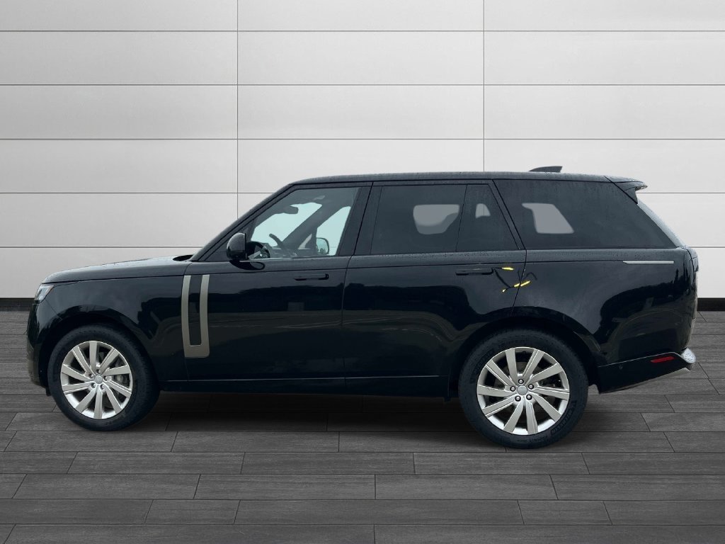 Certified 2023 Land Rover Range Rover SE AWD/4WD image 2