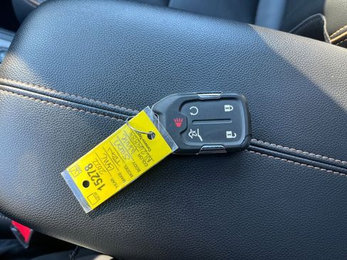 Used 2022 GMC Terrain AT4 image 31