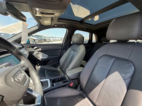 Used 2020 Audi Q3 2.0T Premium Plus w/ Premium Plus Package AWD/4WD image 13