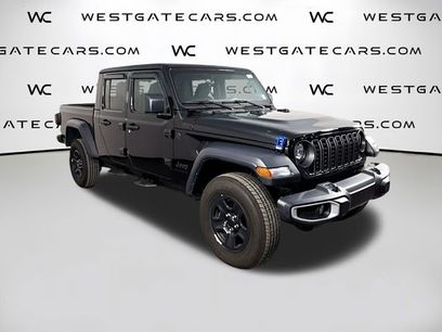 Used 2024 Jeep Gladiator Sport