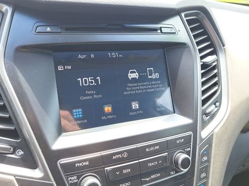 Used 2018 Hyundai Santa Fe SE w/ Cargo Package FWD image 27
