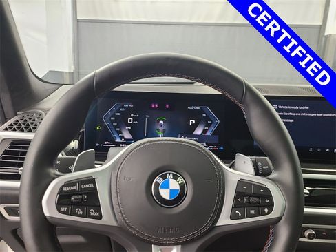 Used 2024 BMW X7 M60i w/ Executive Package image 33