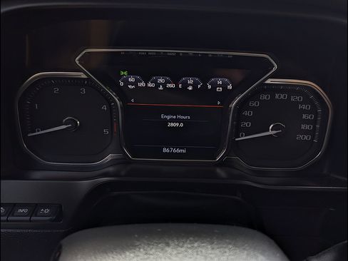 Used 2021 GMC Sierra 3500 Denali w/ Denali Ultimate Package AWD/4WD image 2