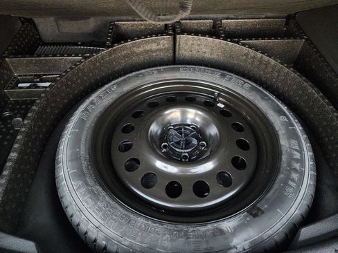 Used 2013 Ford Escape SEL image 28