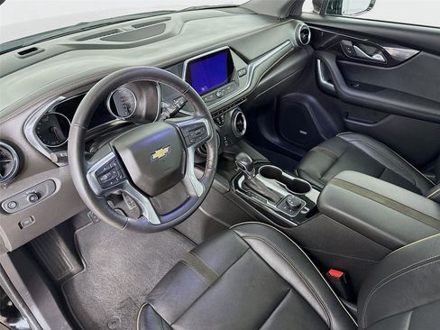 Used 2019 Chevrolet Blazer Premier w/ Sun and Wheels Package image 10