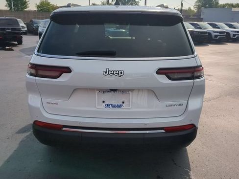 Used 2025 Jeep Grand Cherokee L Limited AWD/4WD image 5