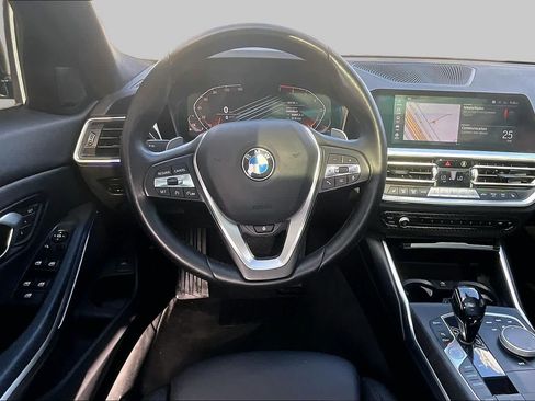 Used 2021 BMW 330i Sedan w/ Convenience Package RWD image 5
