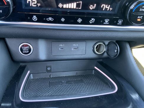 Used 2023 Nissan Rogue Platinum image 43