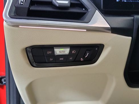Used 2024 BMW 330i Sedan RWD image 13