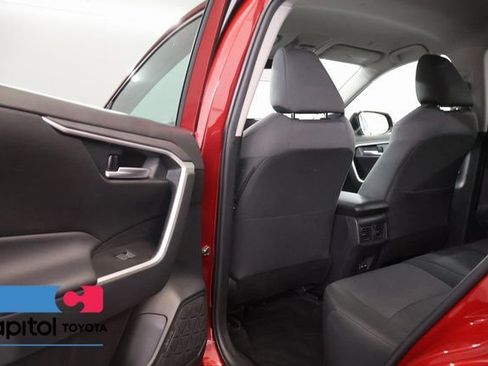 Certified 2025 Toyota RAV4 XLE AWD/4WD image 27