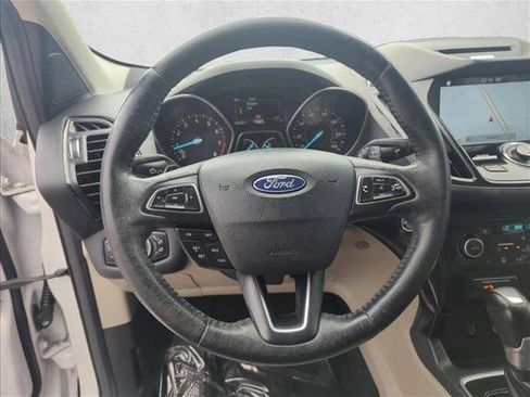 Used 2017 Ford Escape Titanium FWD image 14