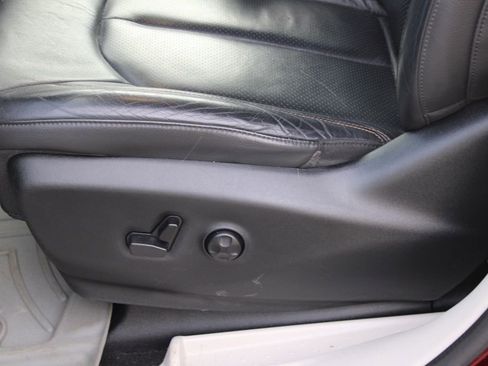 Used 2017 Chrysler Pacifica Touring-L Plus w/ Advanced Safetytec Group image 17