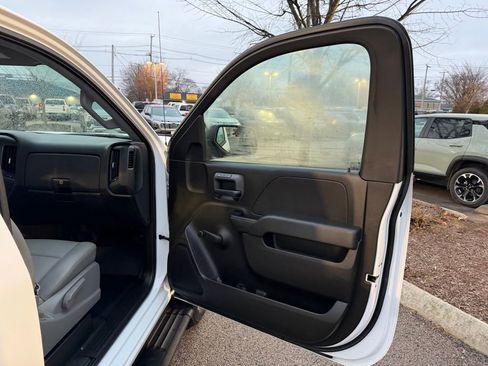 Used 2016 Chevrolet Silverado 2500 W/T w/ Snow Plow Prep Package image 17