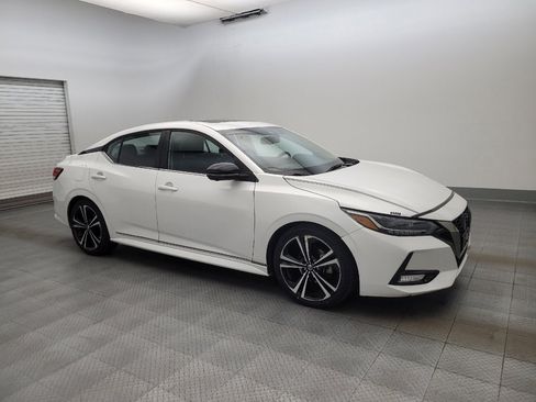 Used 2021 Nissan Sentra SR w/ SR Premium Package FWD image 11