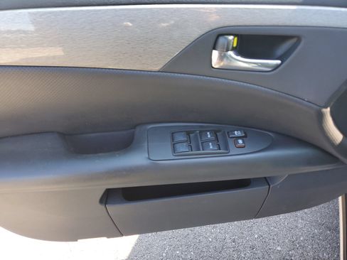 Used 2005 Toyota Avalon FWD image 22